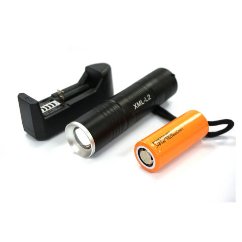 Esons XML-L2 Flashlight with 26650 Battery & Charger XML-L2 Flashlight w/ 26650 Battery & Charger